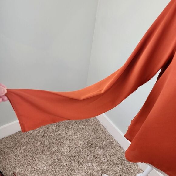 EVERLY WOMEN'S LONG SLEEVE PULLOVER BLOUSE WITH BACK PLEAT SIZE SMALL - Picture 3 of 9